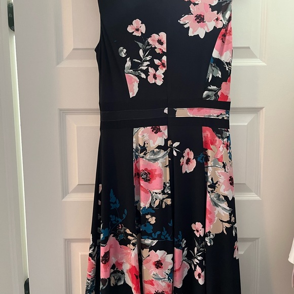 Frank Lyman dress - Picture 2 of 3